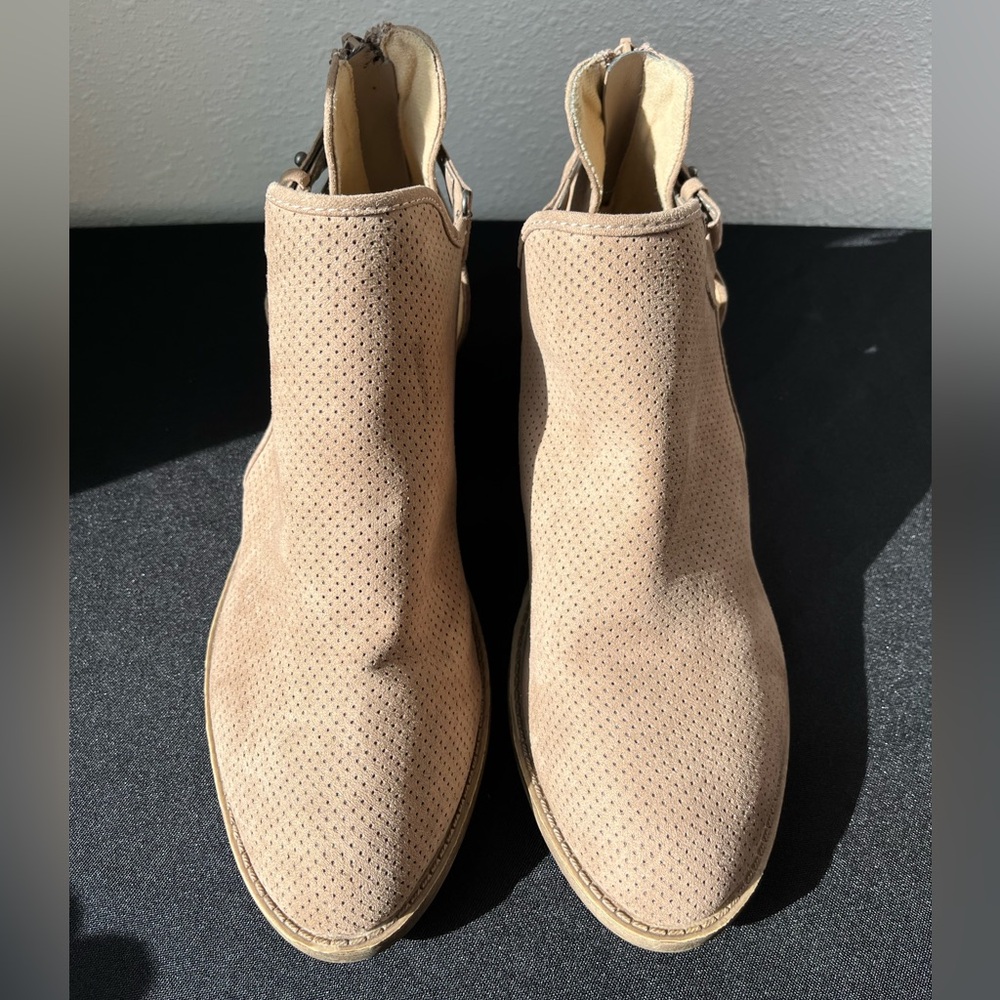 Maurices Tan Perforated Booties – Size 8